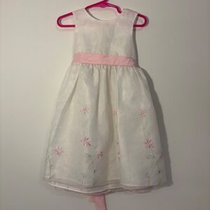 Sophie‎ Rose Girls 4T White Dress w Pink Ribbon and Embedded Flowers